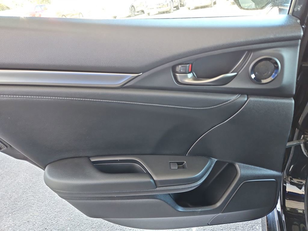 Used 2018 Honda Civic EX-L image 30