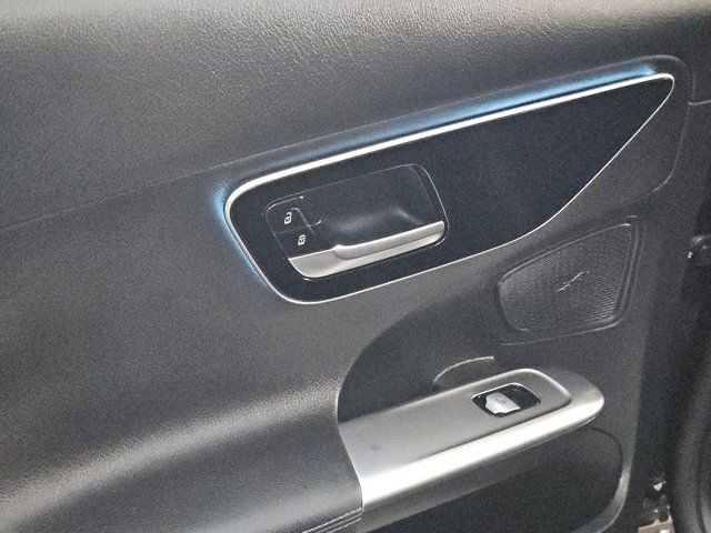 Used 2025 Mercedes-Benz C 300 4MATIC Sedan image 24