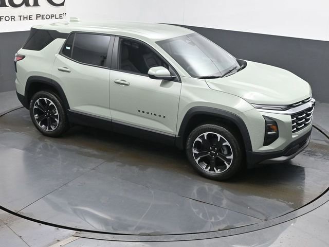 New 2026 Chevrolet Equinox LT w/ Convenience Package II image 16