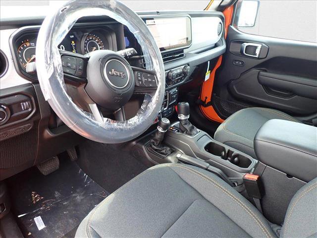 New 2025 Jeep Gladiator Willys image 9