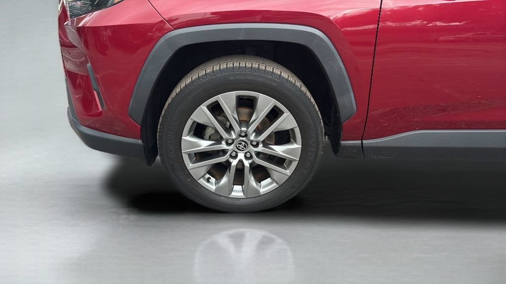 Used 2022 Toyota RAV4 Limited w/ Limited Grade Weather Package FWD image 26