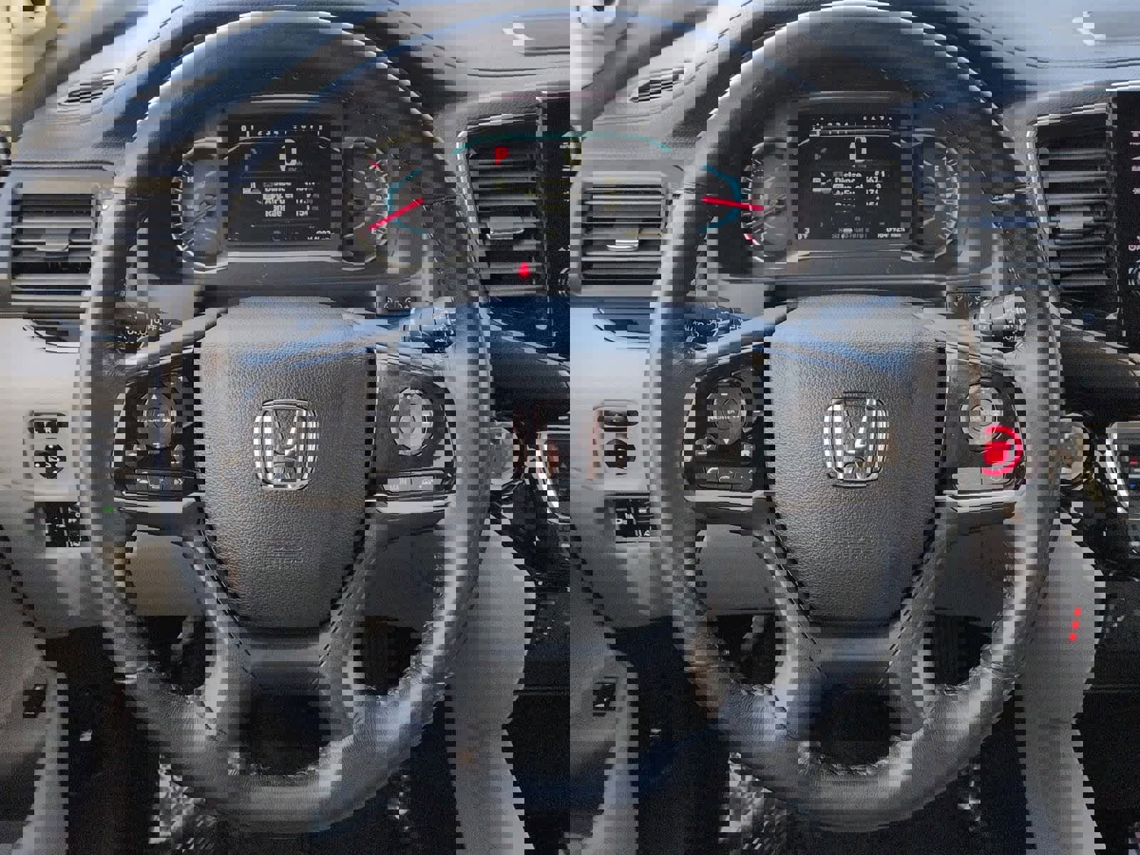 Used 2020 Honda Pilot Touring image 25