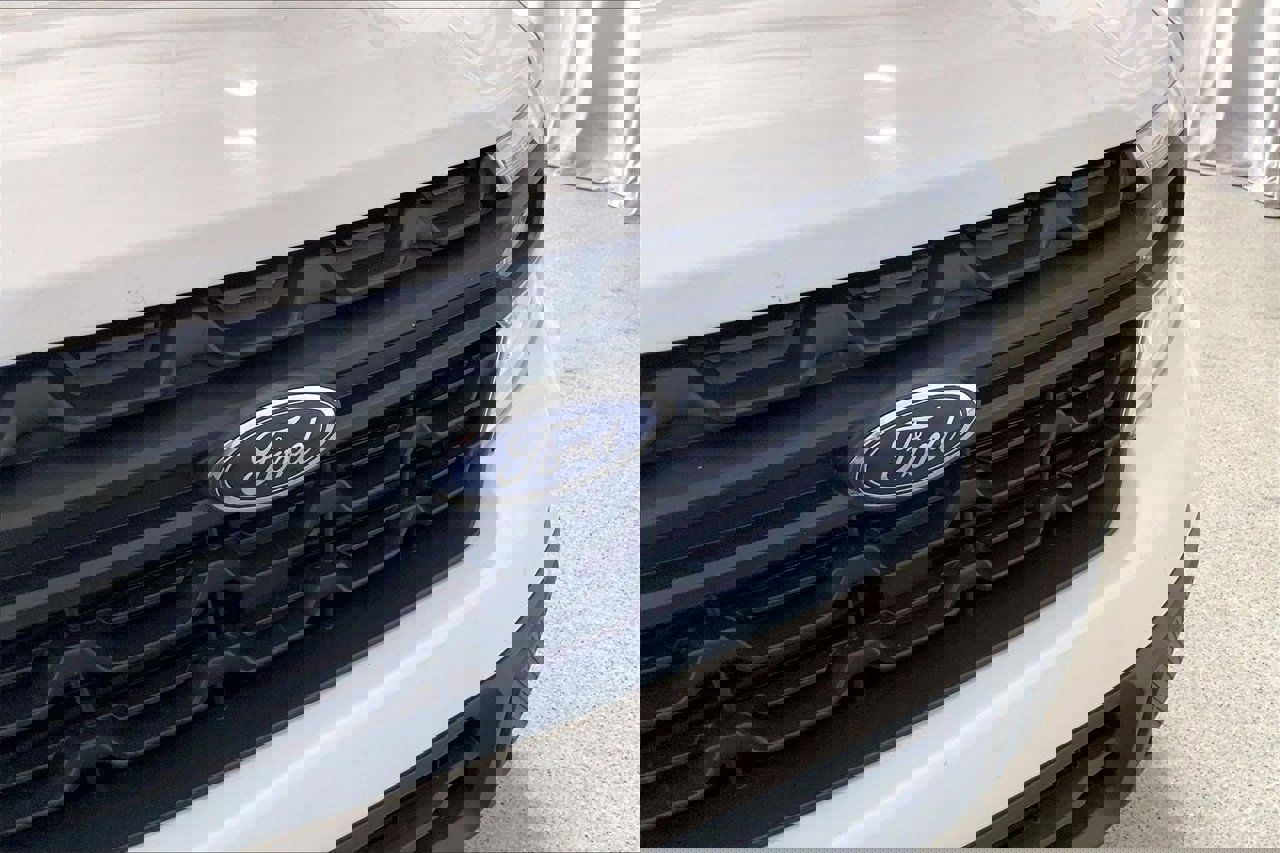 Used 2022 Ford Maverick XL image 7