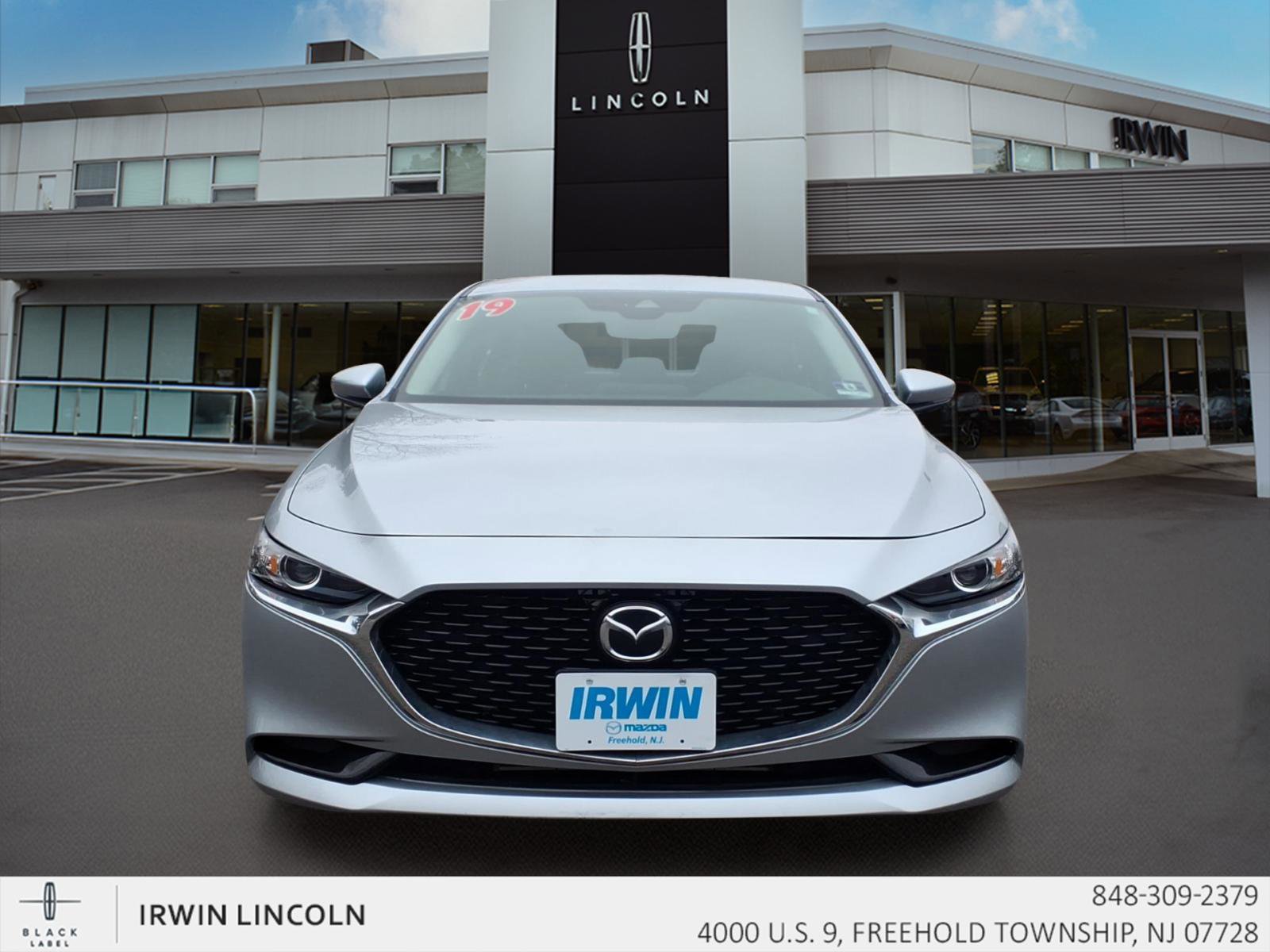 Used 2019 MAZDA MAZDA3 Sedan w/ Preferred Package image 3