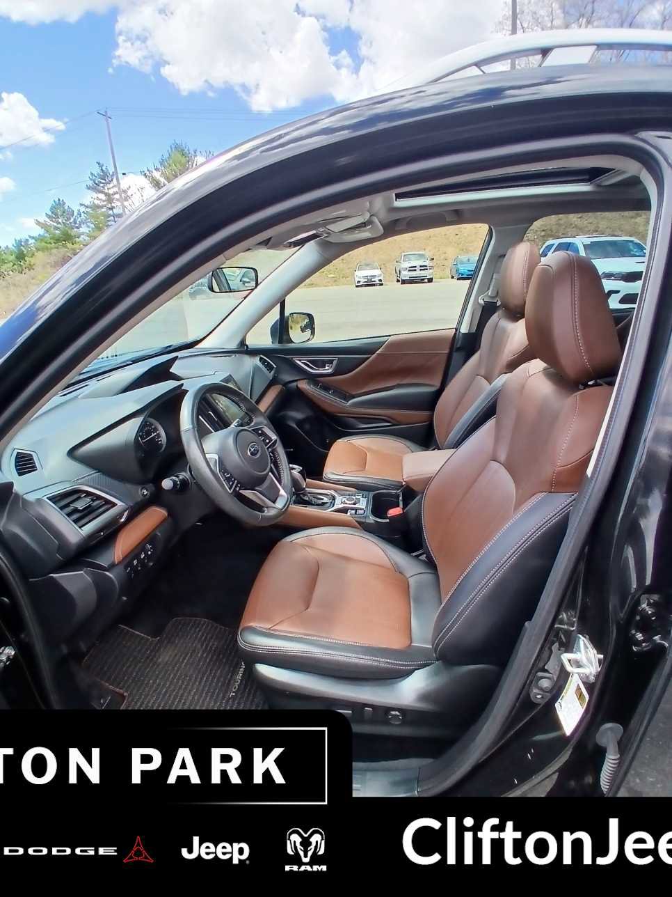 Used 2022 Subaru Forester Touring AWD/4WD image 10