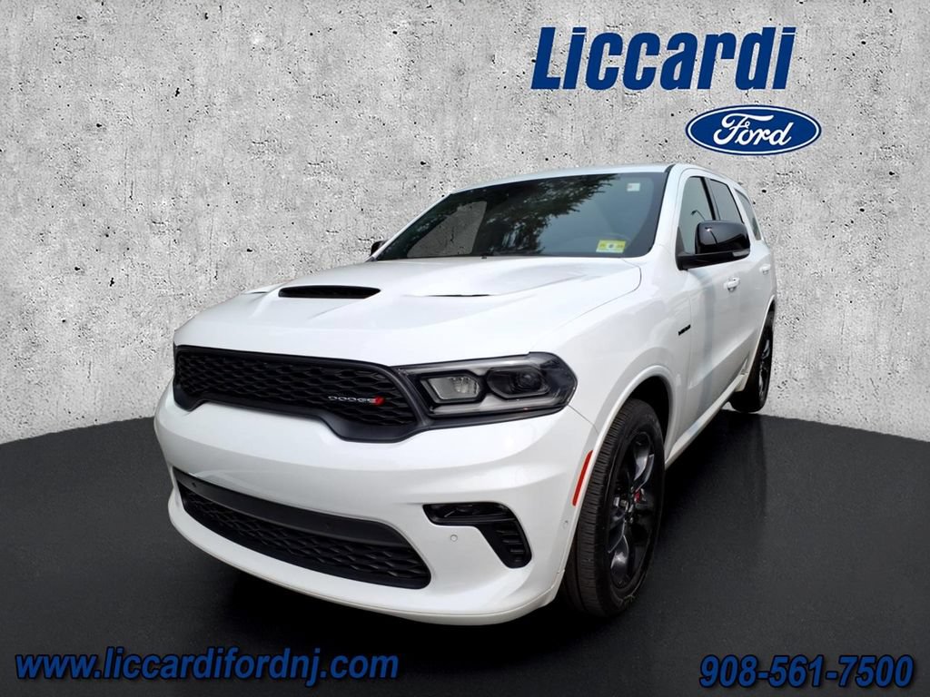 Used 2021 Dodge Durango R/T w/ Blacktop Package AWD/4WD image 2
