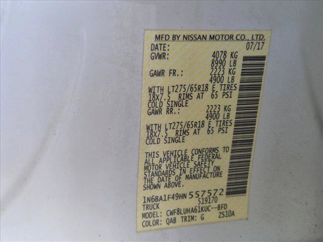 Used 2017 Nissan Titan PRO-4X AWD/4WD image 16