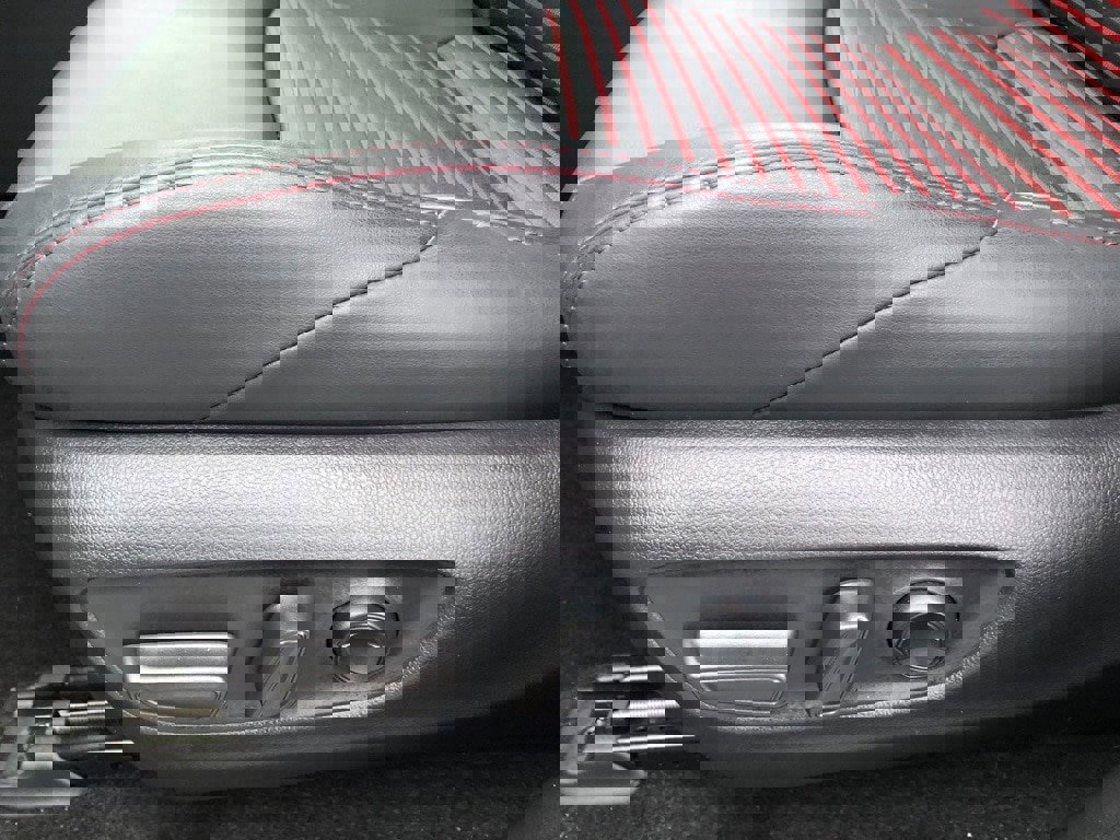 Used 2023 Toyota RAV4 XSE w/ Weather Package image 13