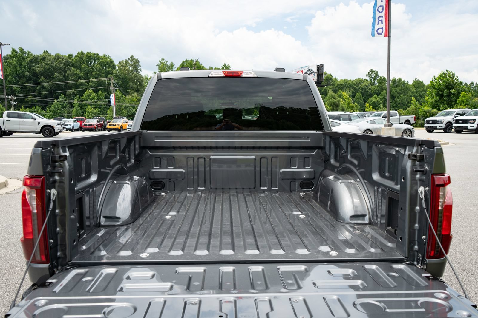 New 2026 Ford F150 STX w/ F-150 LOBO Package AWD/4WD image 9