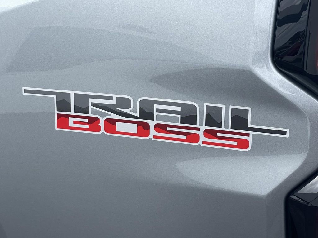 Certified 2025 Chevrolet Colorado Trail Boss image 11