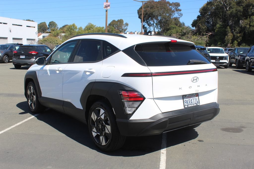 Used 2024 Hyundai Kona SEL FWD image 9