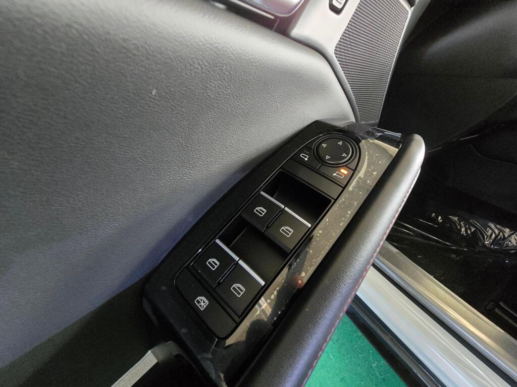 New 2026 MAZDA MAZDA3 Carbon image 24