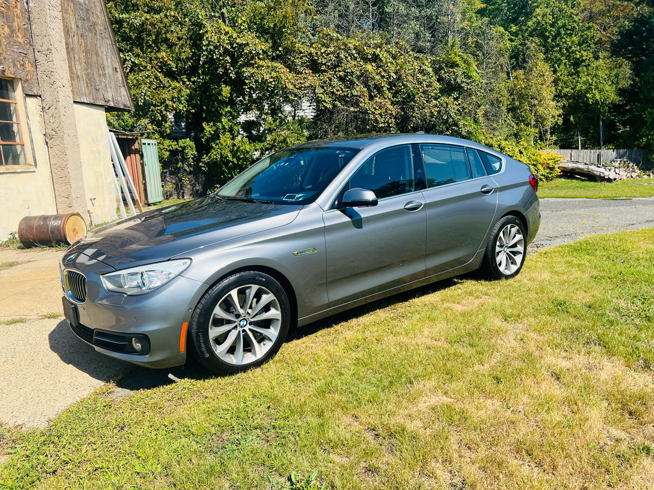 Used 2017 BMW 535i Gran Turismo xDrive AWD/4WD image 2
