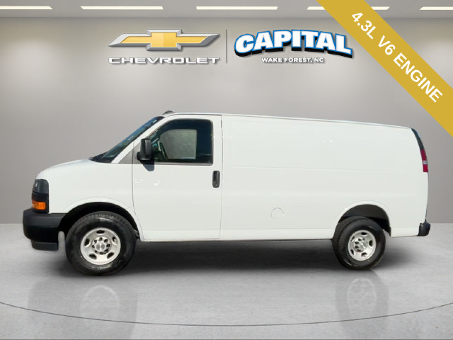 Used 2025 Chevrolet Express 2500 w/ Driver Convenience Package RWD image 3