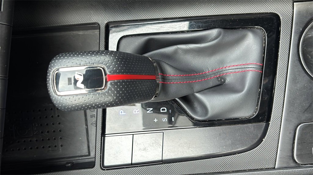 Used 2022 Hyundai Elantra N Line image 34