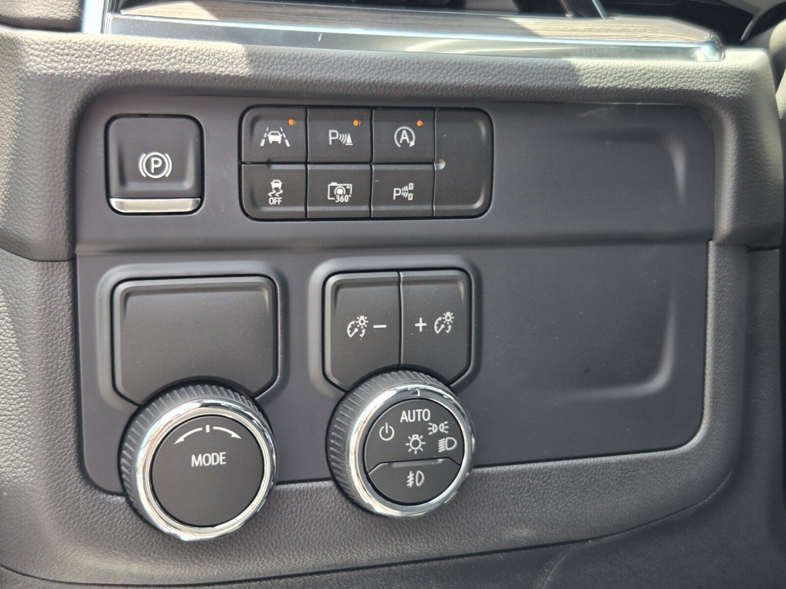 New 2026 Chevrolet Tahoe LT w/ Comfort Package RWD image 13