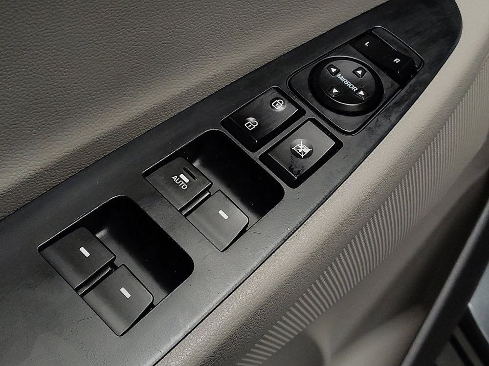 Used 2017 Hyundai Tucson Sport w/ Cargo Package image 27