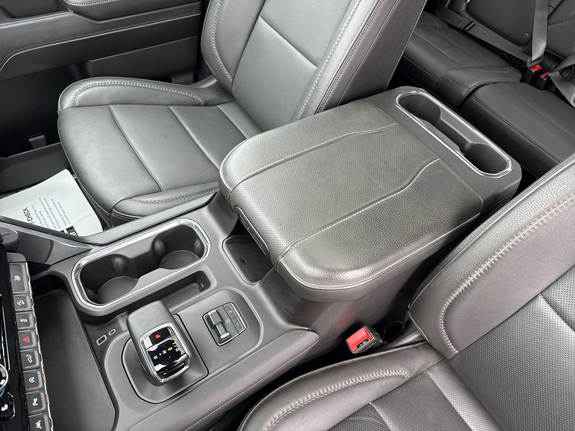 Used 2023 GMC Sierra 1500 Denali w/ Denali Reserve Package AWD/4WD image 24