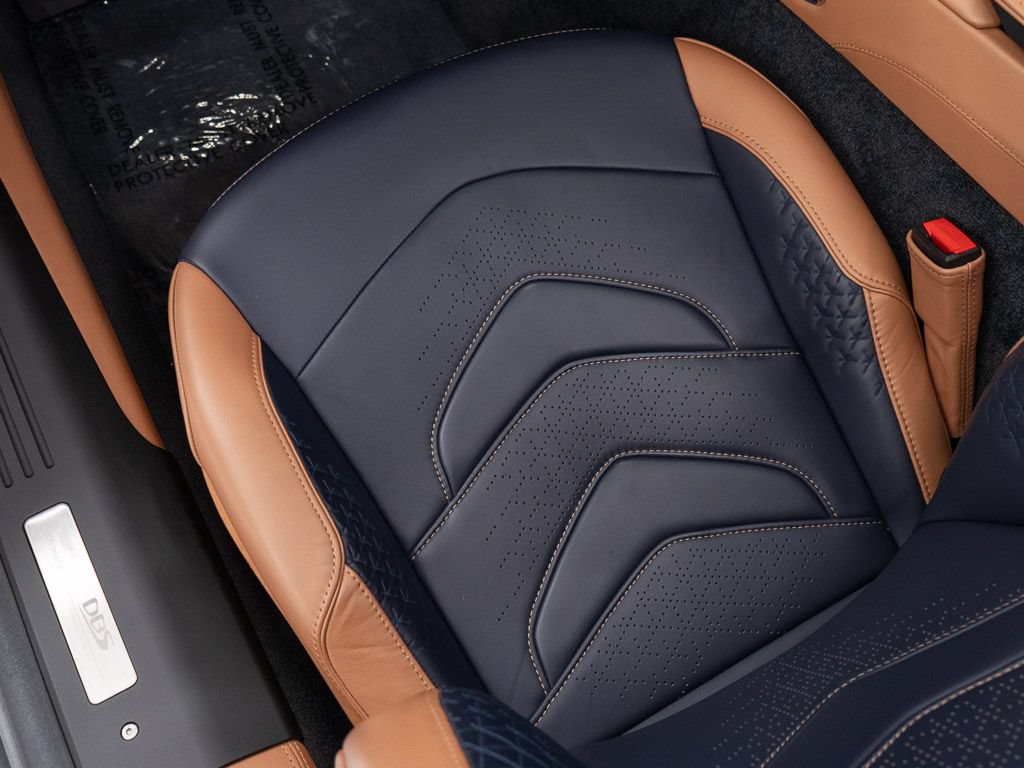 Used 2023 Aston Martin DBS Superleggera Volante RWD image 27