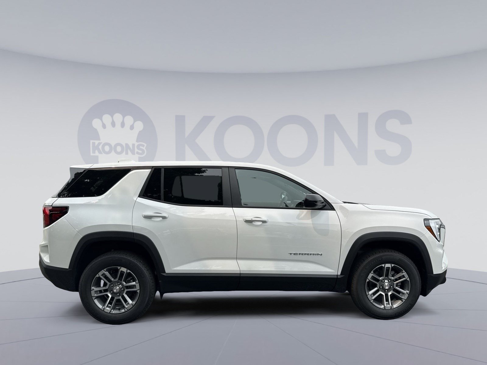 New 2027 GMC Terrain Elevation FWD image 5