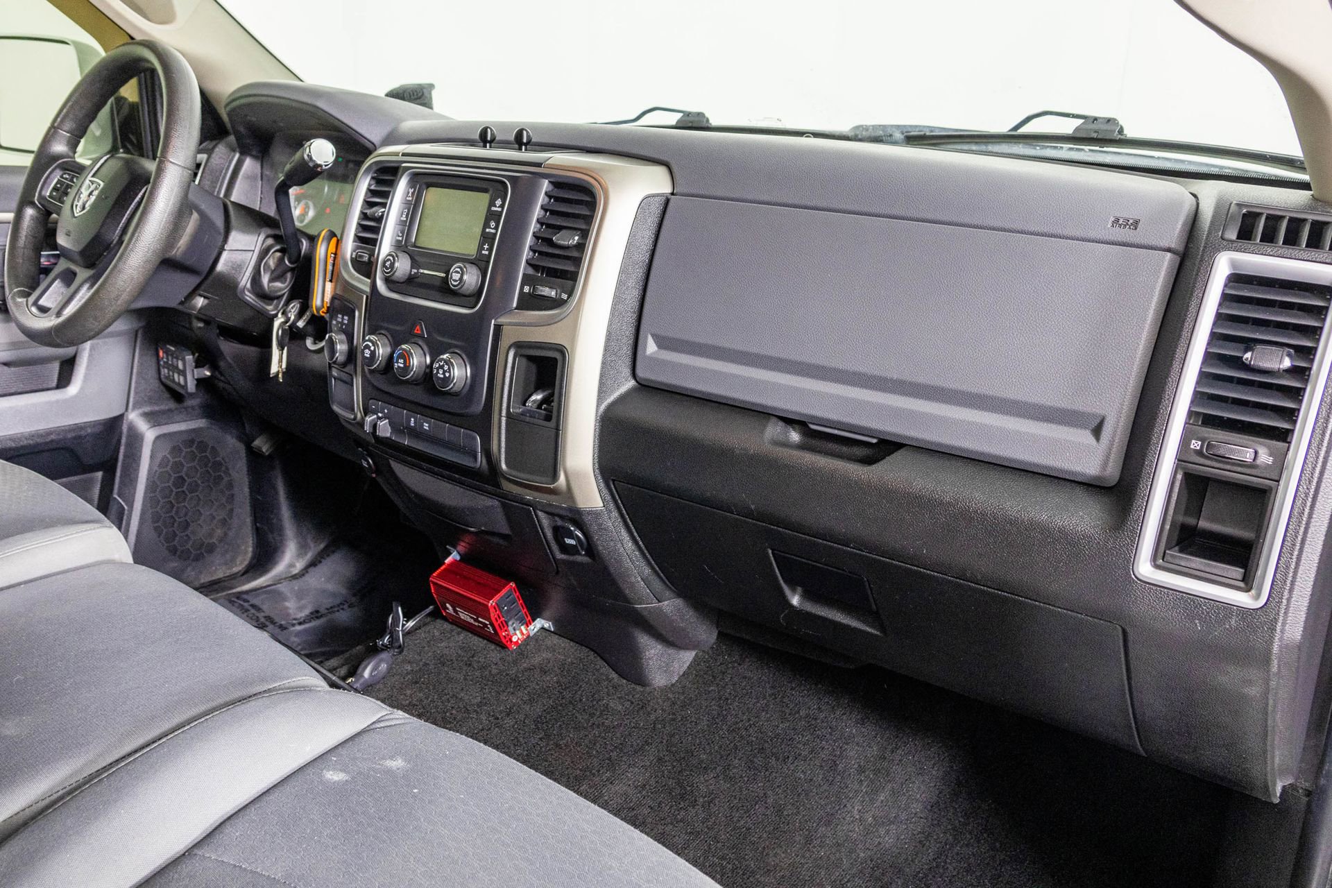 Used 2014 RAM 2500 SLT image 42
