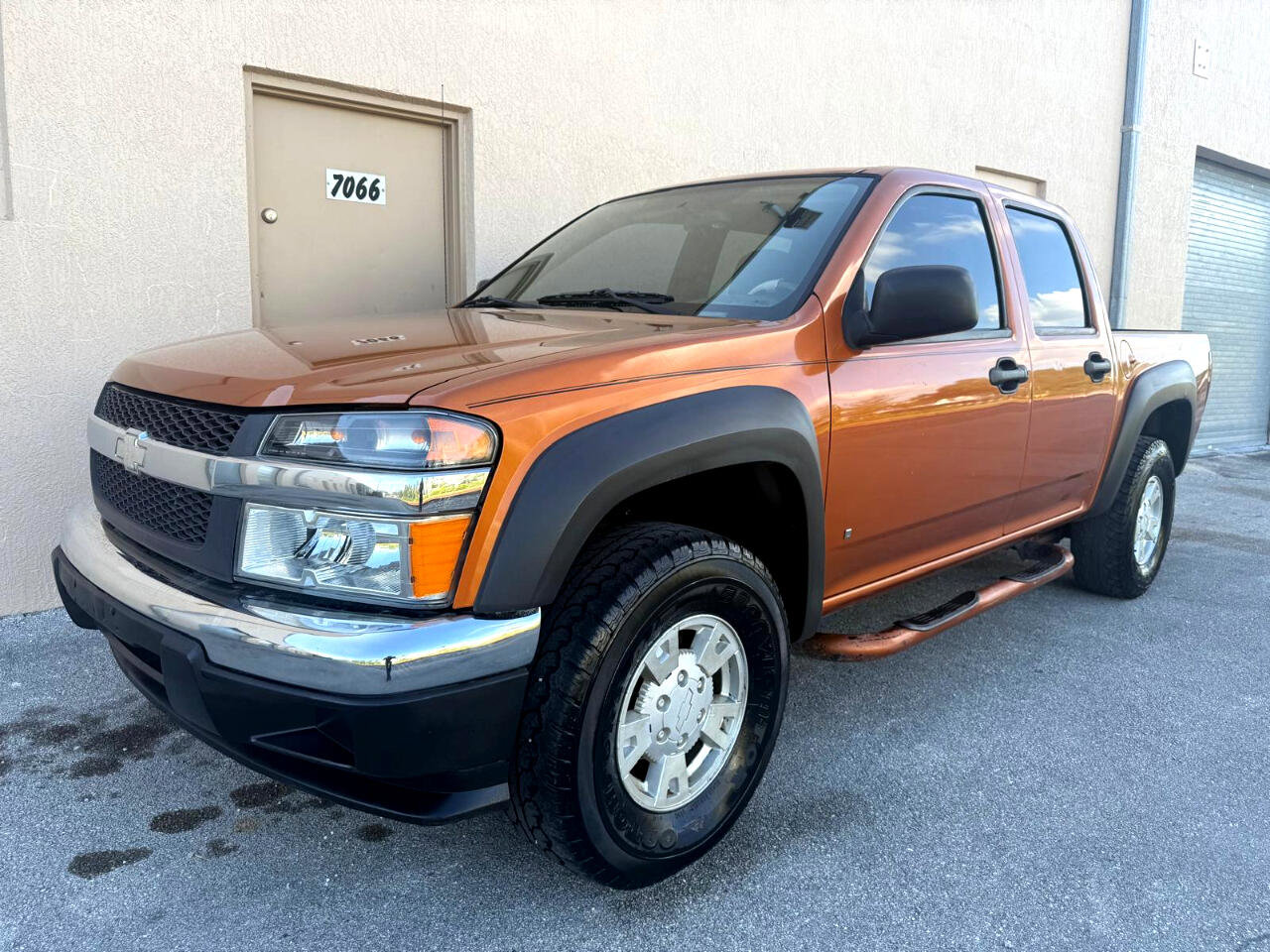 Used 2006 Chevrolet Colorado LT w/ LT Preferred Equipment Group image 2