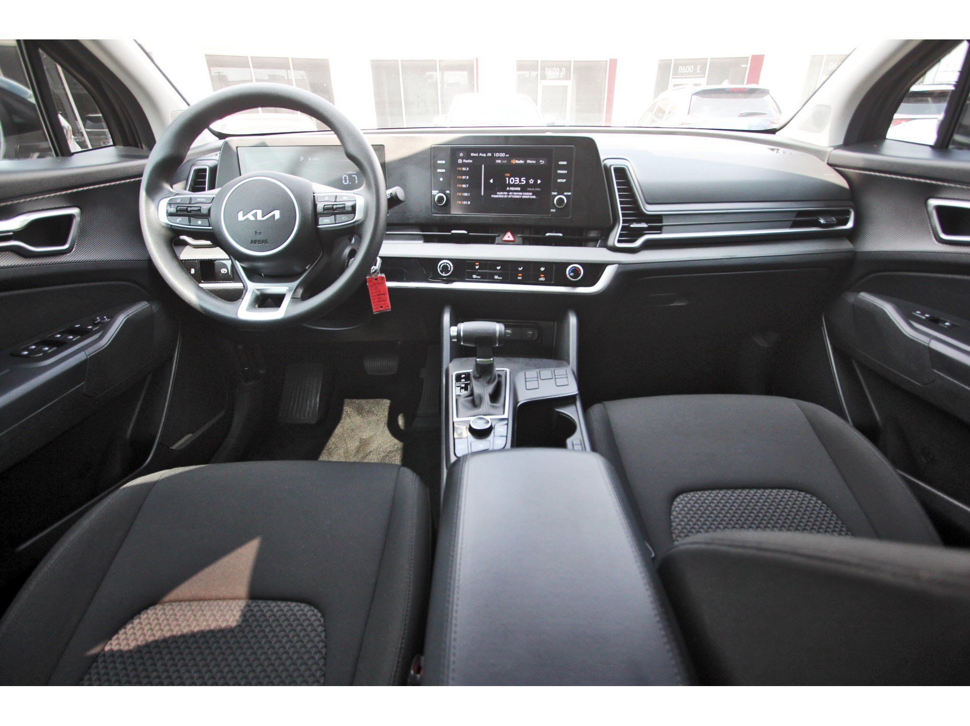 Certified 2025 Kia Sportage LX FWD image 11