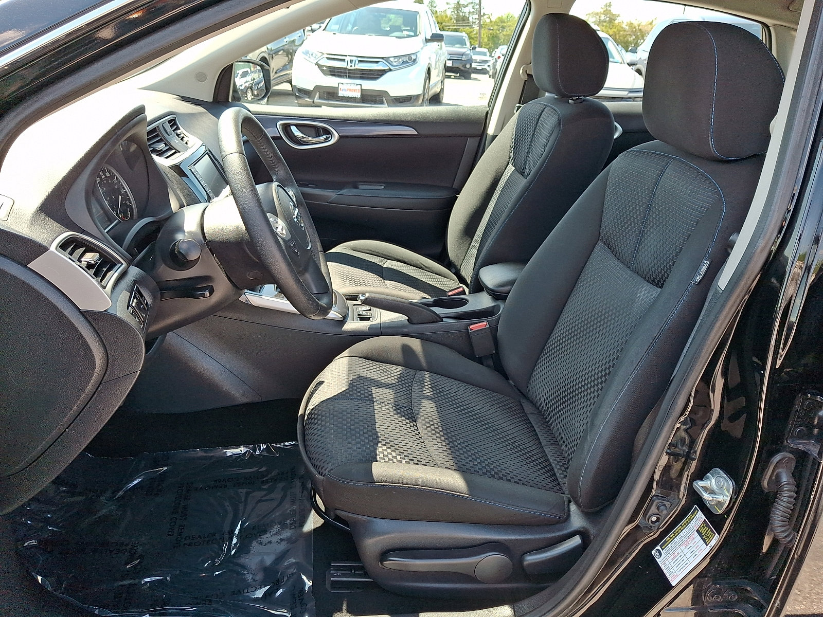 Used 2019 Nissan Sentra SR FWD image 13