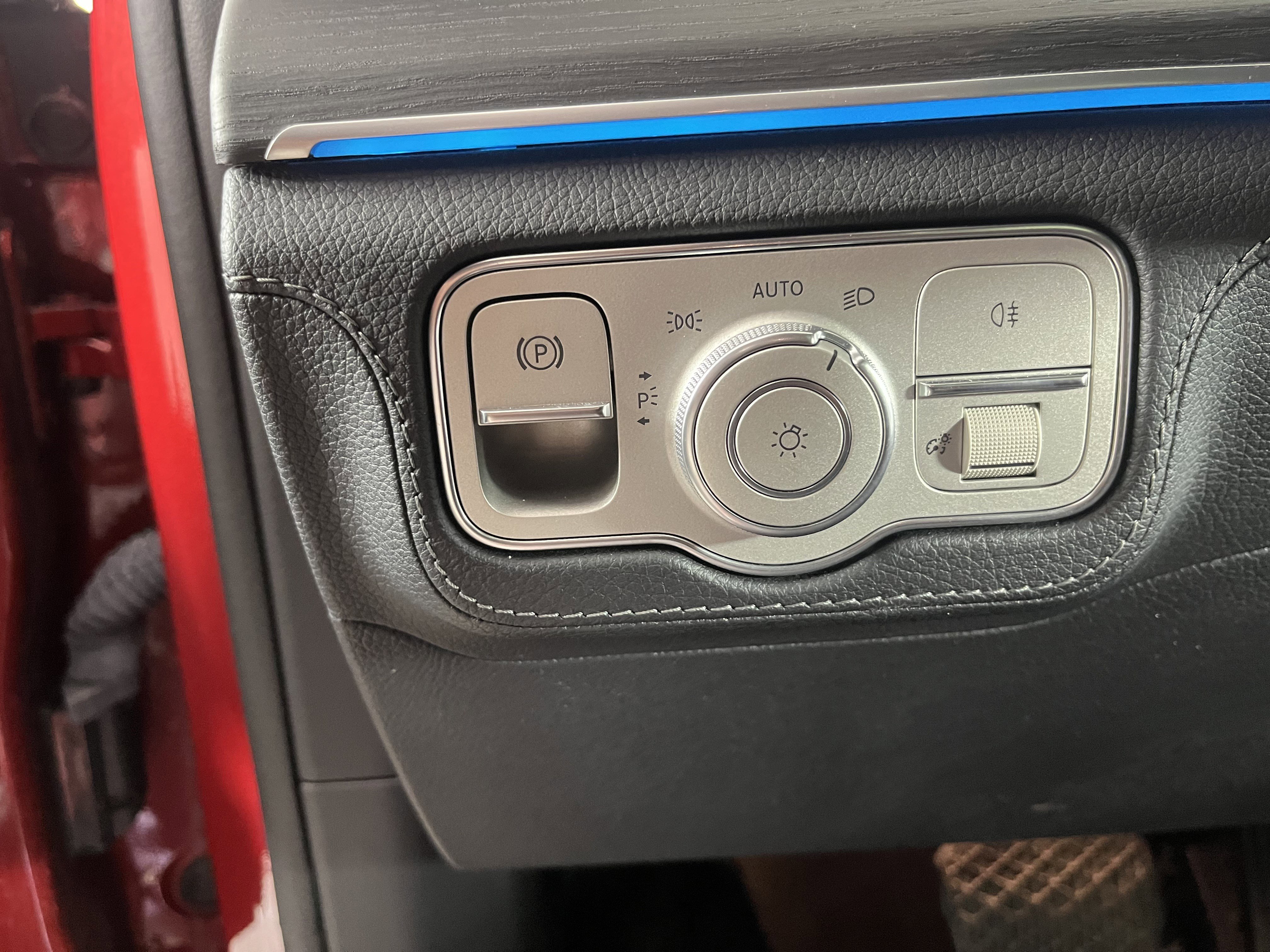Used 2022 Mercedes-Benz GLE 350 4MATIC image 24