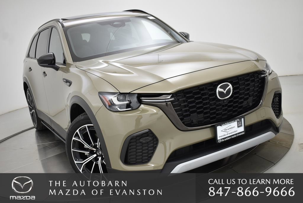 Used 2025 MAZDA CX-70 Plug-In Hybrid w/ Premium Plus image 2