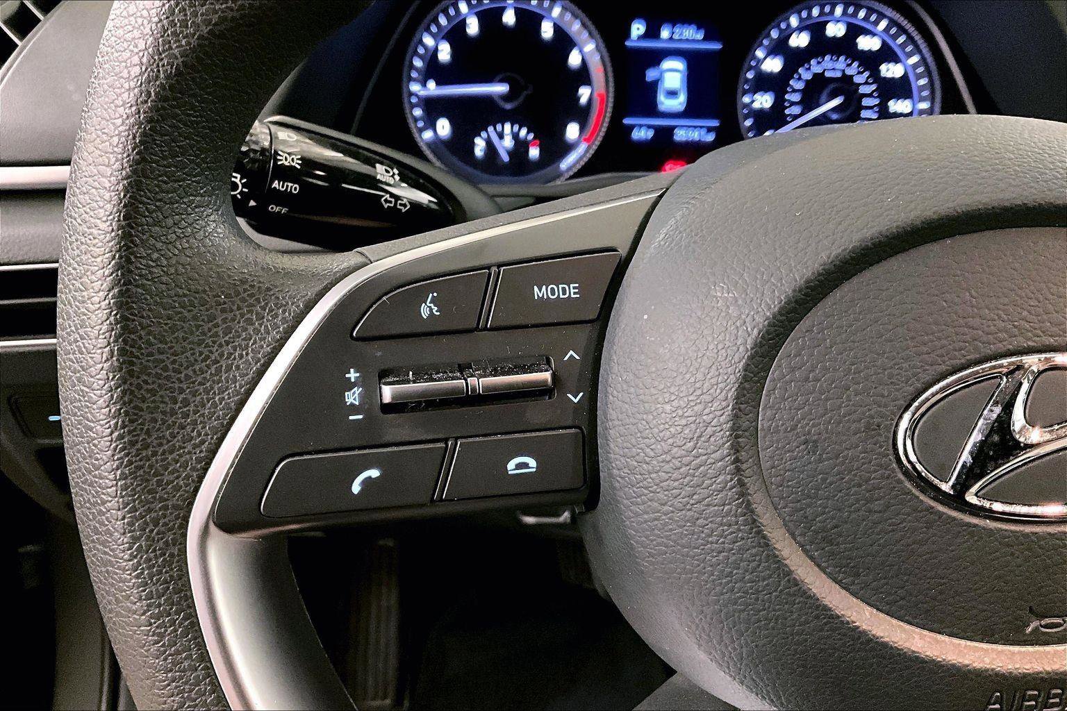 Used 2023 Hyundai Sonata SE image 17