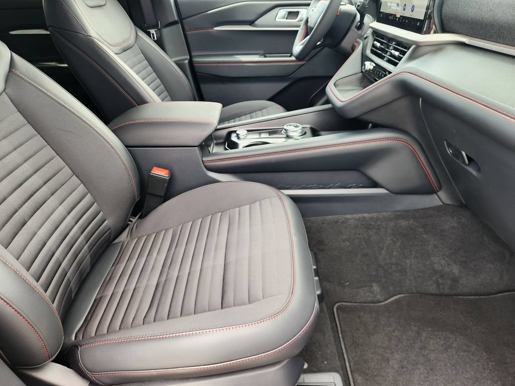 New 2026 Ford Explorer ST-Line w/ Premium Package RWD image 10