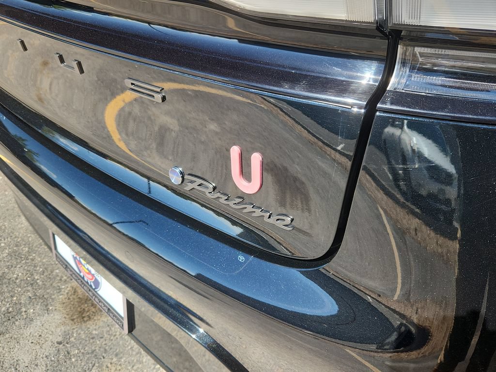 Used 2024 Toyota Prius Prime Premium FWD image 13