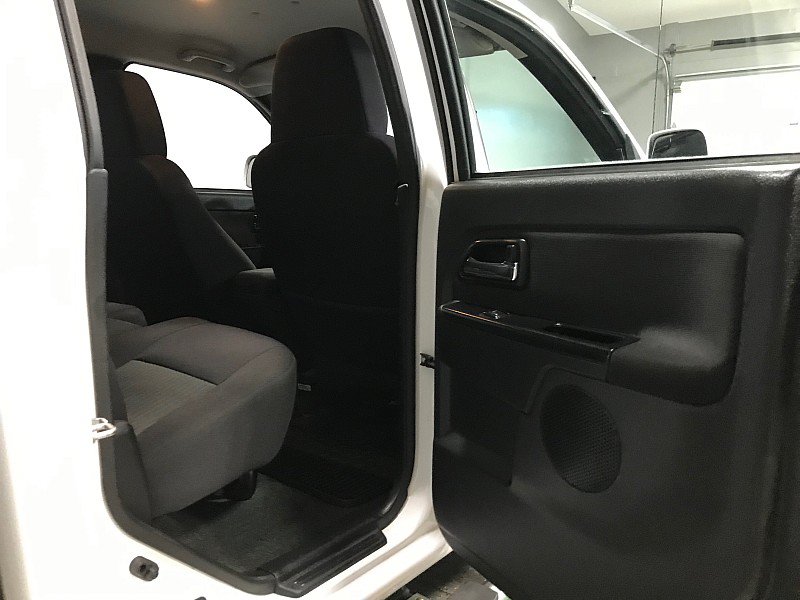 Used 2012 Chevrolet Colorado LT AWD/4WD image 18