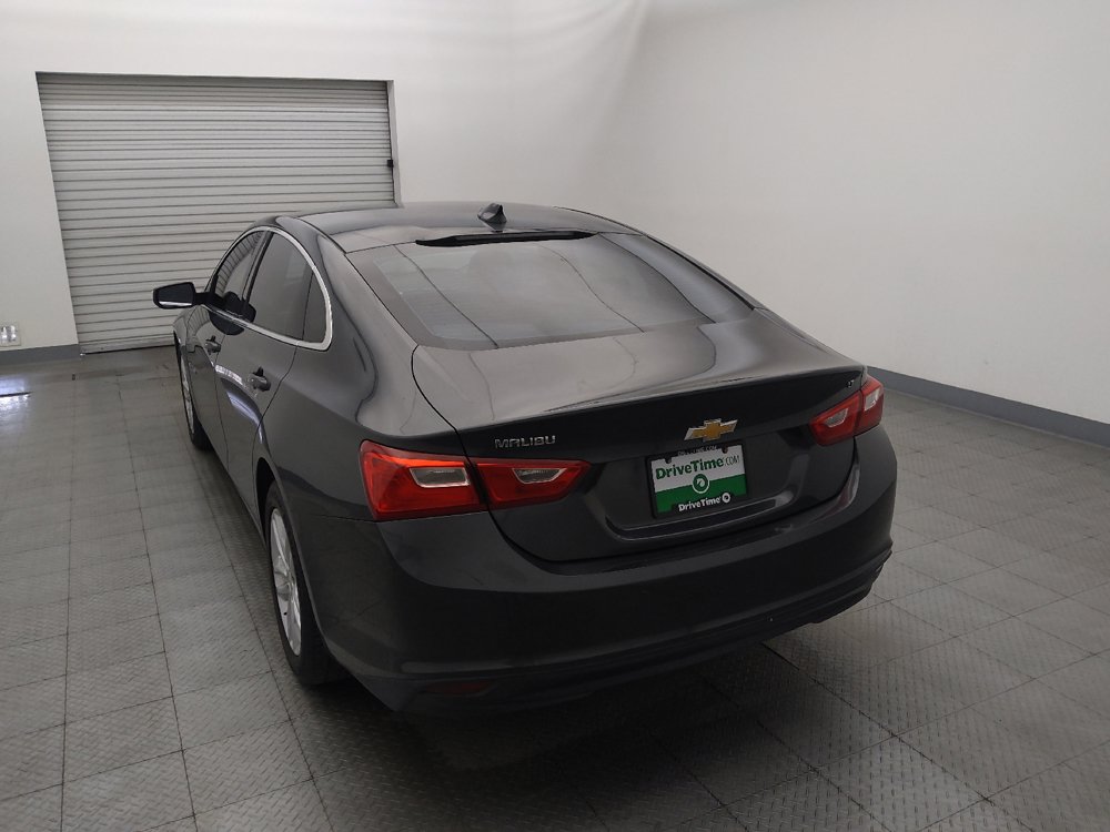 Used 2018 Chevrolet Malibu LT FWD image 6