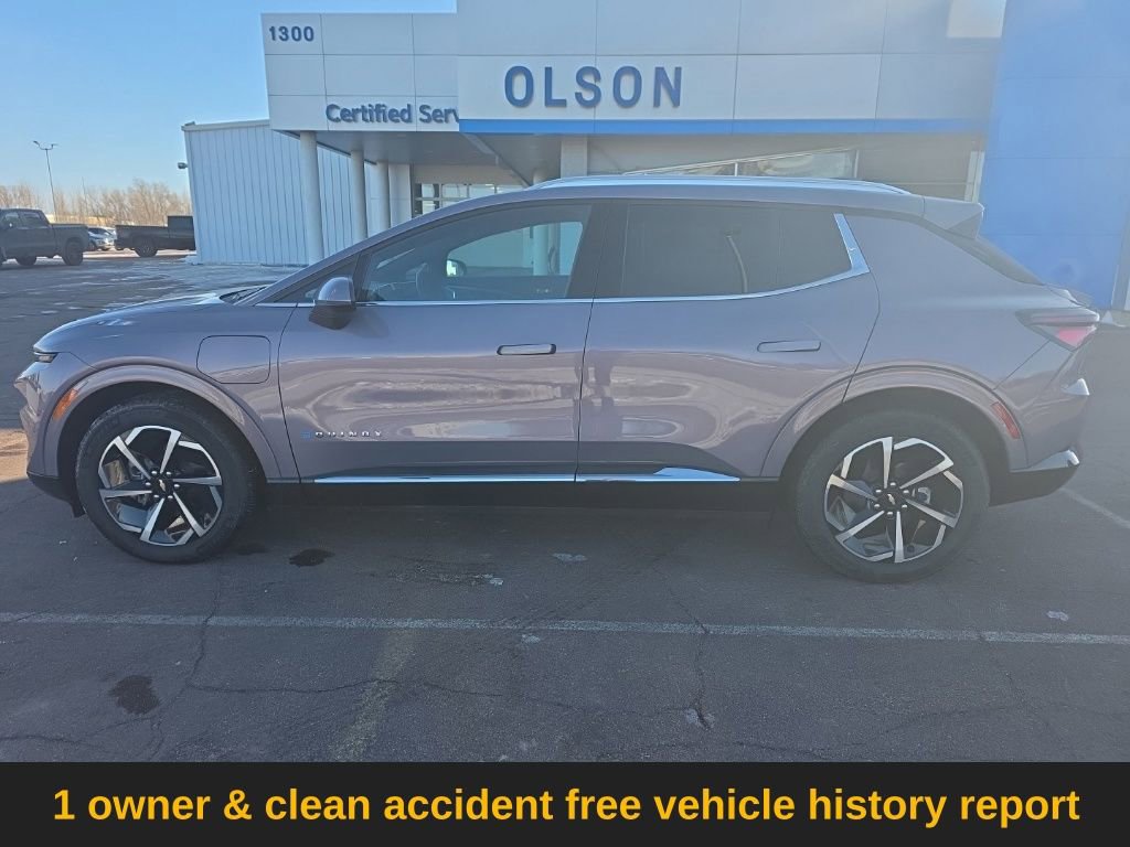 Used 2025 Chevrolet Equinox EV LT w/ Convenience Package image 3