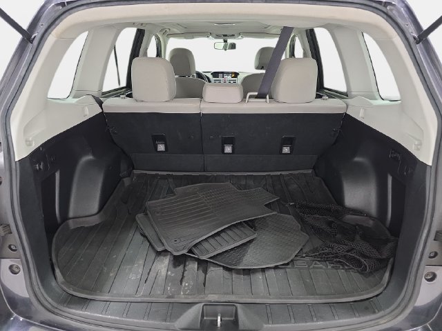 Used 2017 Subaru Forester 2.5i Premium w/ All-Weather Package AWD/4WD image 32