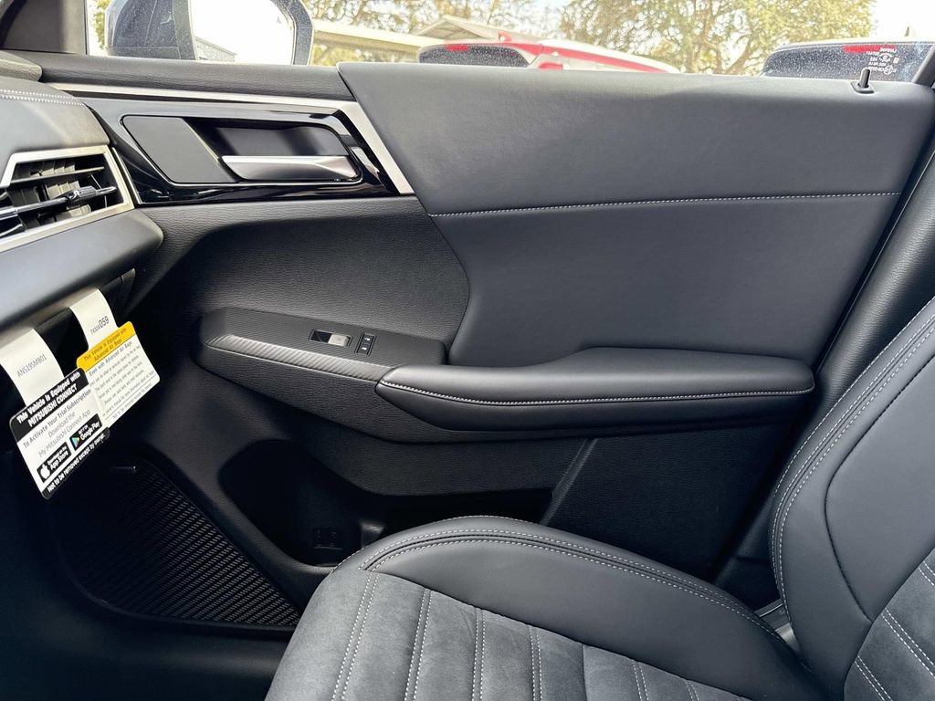 New 2026 Mitsubishi Outlander SE image 25