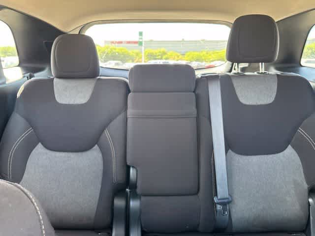 Used 2018 Jeep Cherokee Latitude FWD image 20