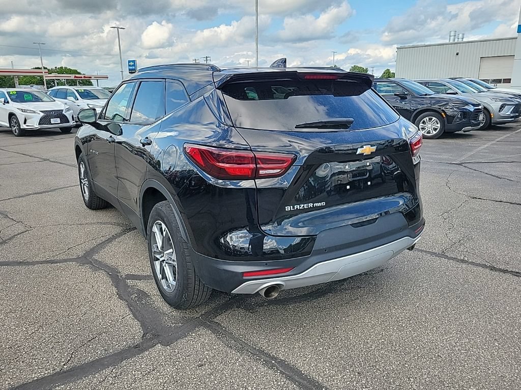 Used 2025 Chevrolet Blazer LT w/ Convenience Package AWD/4WD image 7