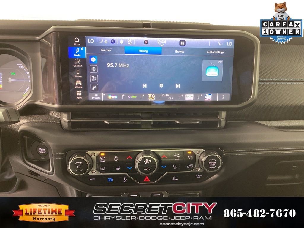 Used 2025 Jeep Wrangler Unlimited Rubicon 4xe w/ Convenience Group image 21