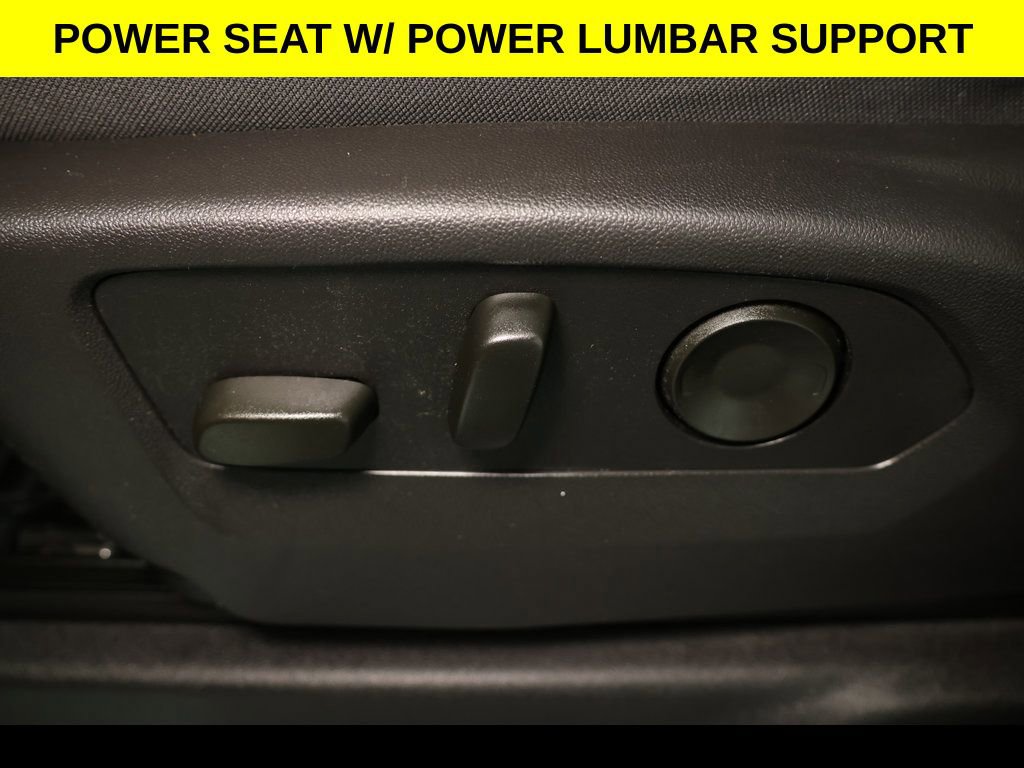 Used 2024 Chevrolet Silverado 1500 LT image 7