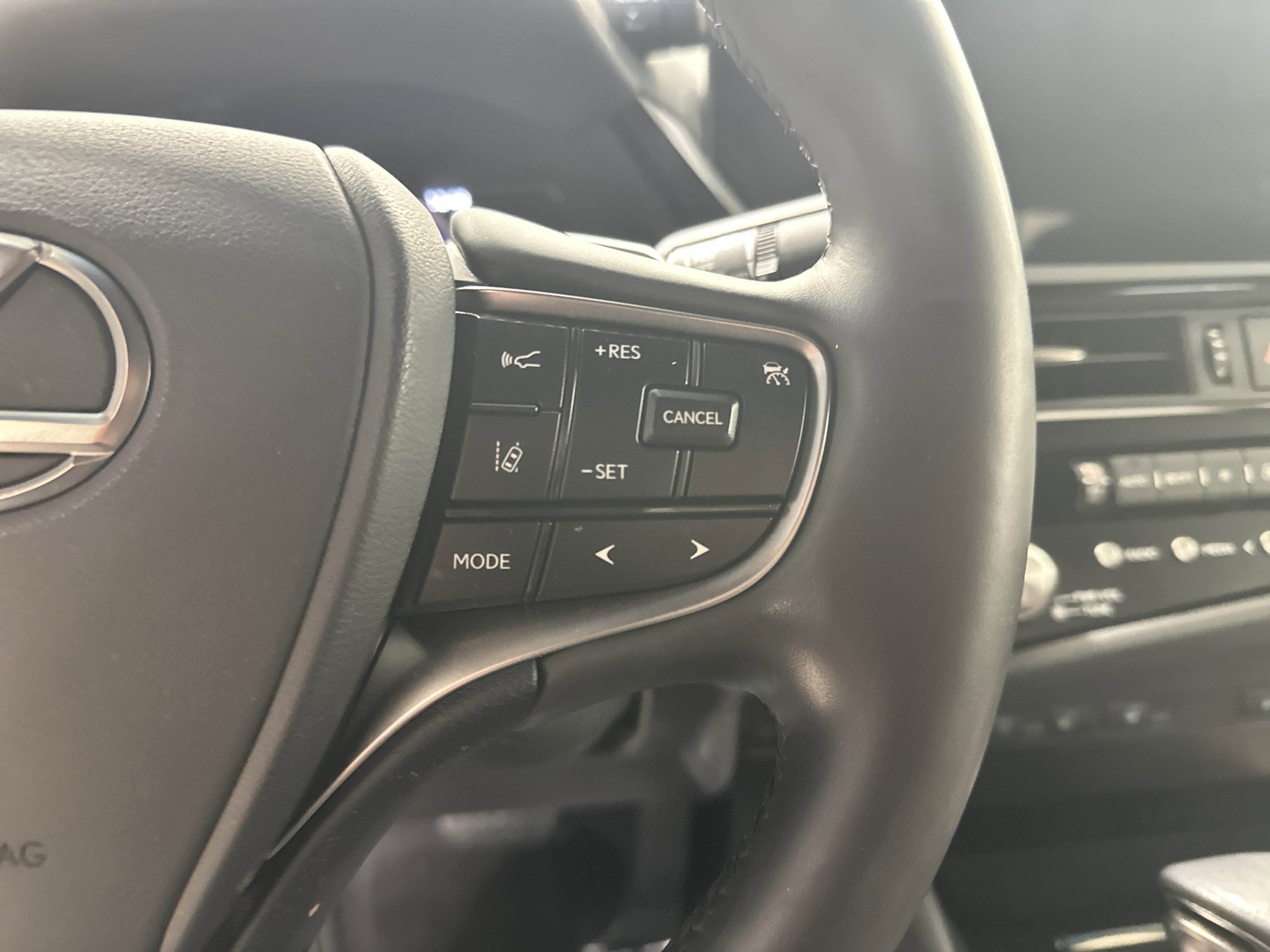 Certified 2023 Lexus ES 350 w/ Premium Package FWD image 20