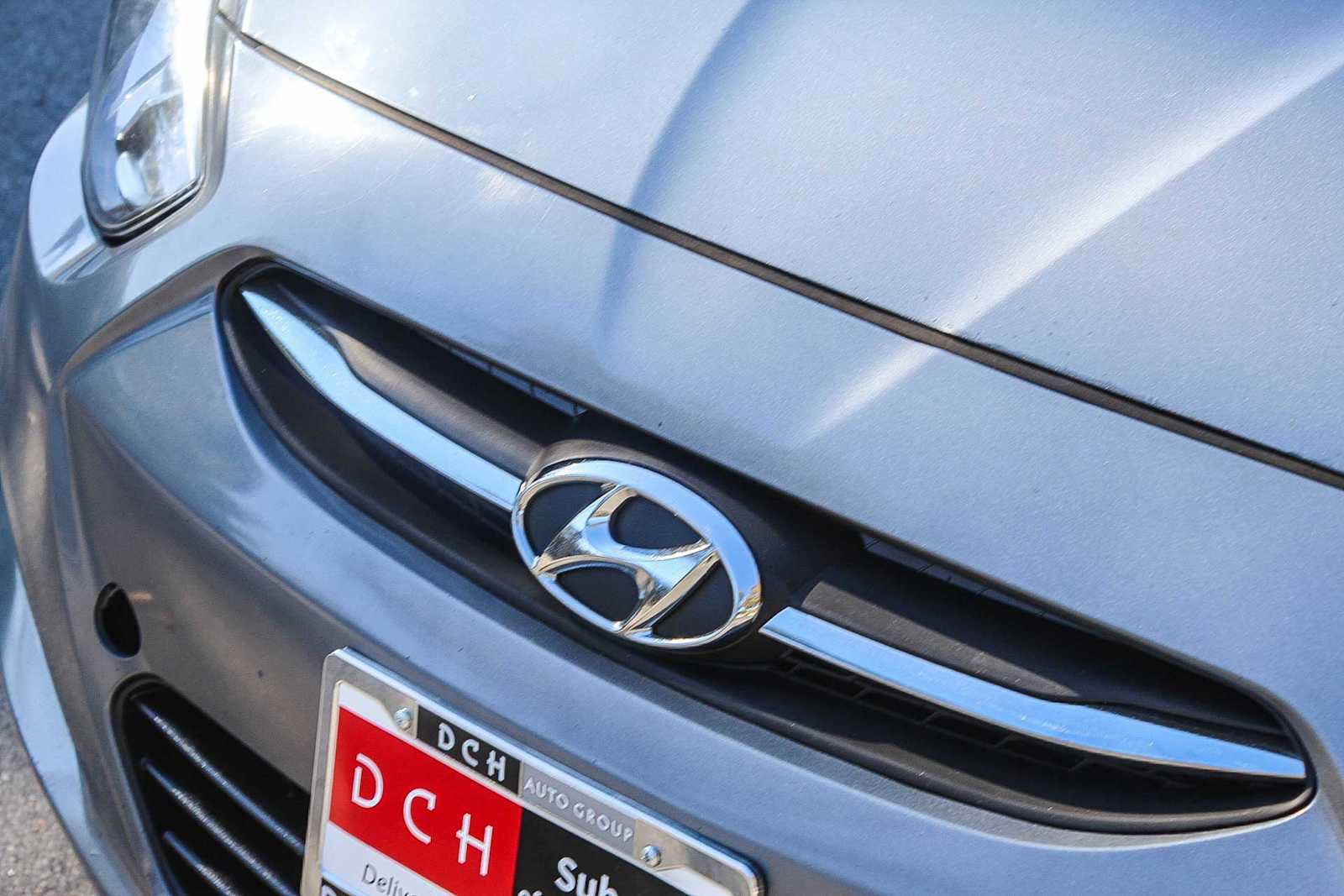 Used 2017 Hyundai Accent SE image 9