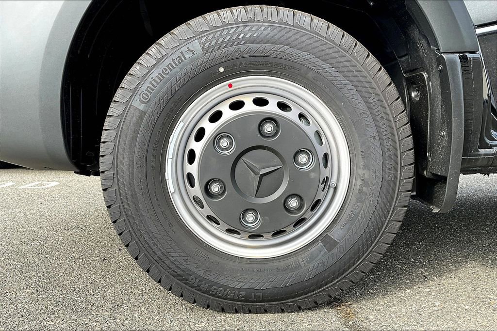 New 2025 Mercedes-Benz Sprinter 4500 image 10