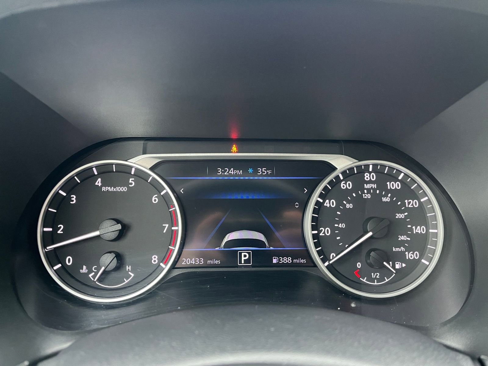 Used 2025 Nissan Sentra SV FWD image 40