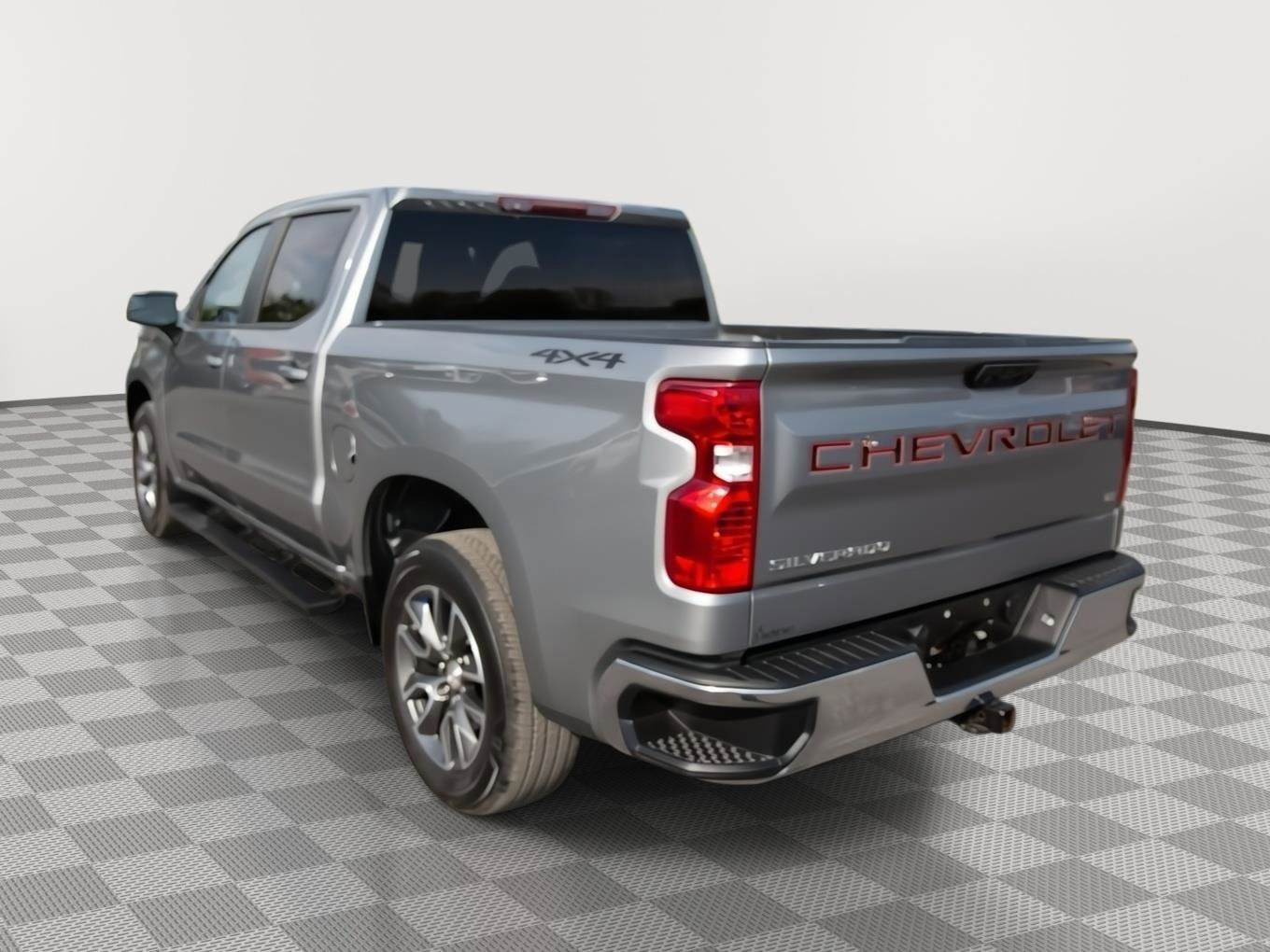 Used 2023 Chevrolet Silverado 1500 LT AWD/4WD image 8