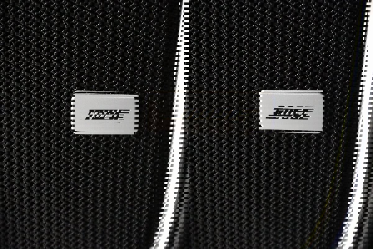 Used 2017 GMC Yukon SLT image 19