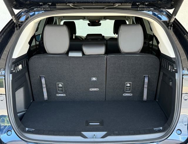 New 2025 MAZDA CX-90 3.3 Turbo w/ Select Package image 23