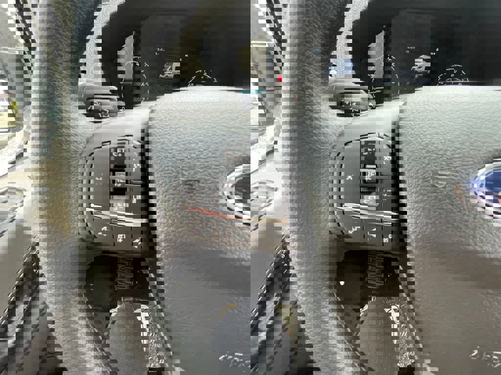 New 2025 Ford Transit 250 148 Medium Roof image 23